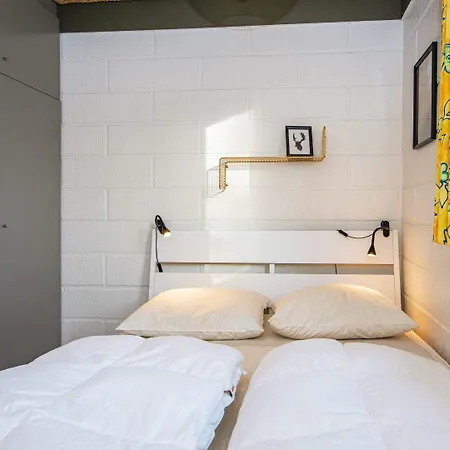 Vakantiehuis 6 Person In Ans By *